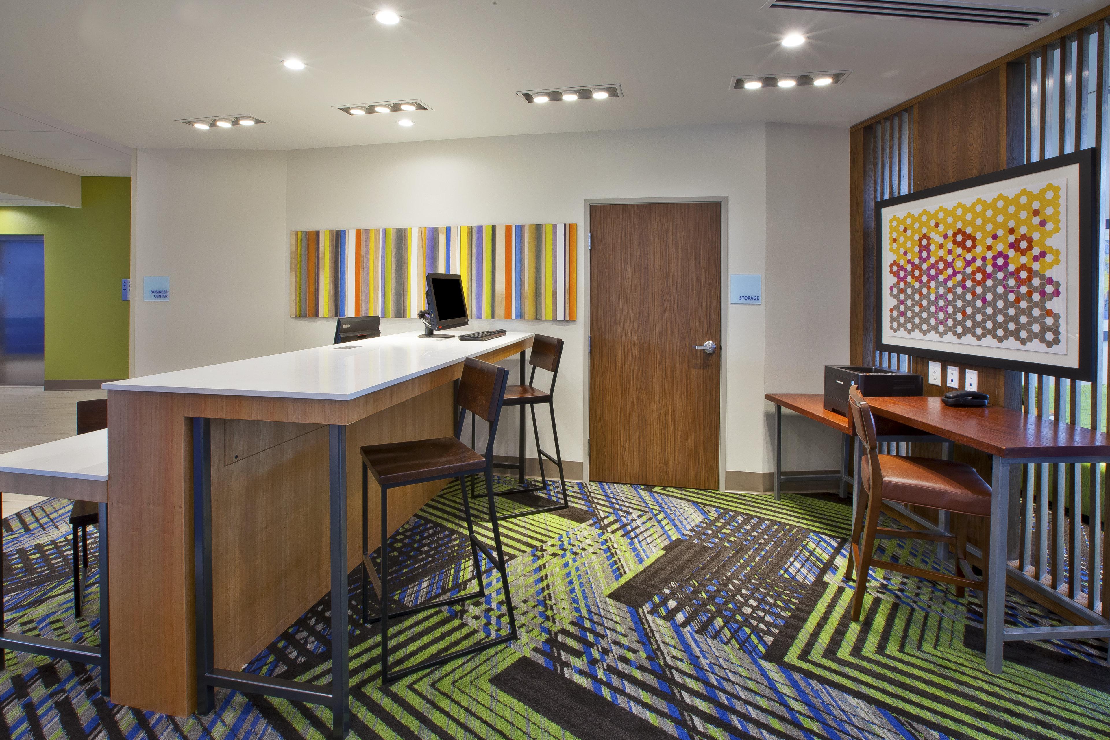 Holiday Inn Express And Suites South Hill By Ihg Exterior photo