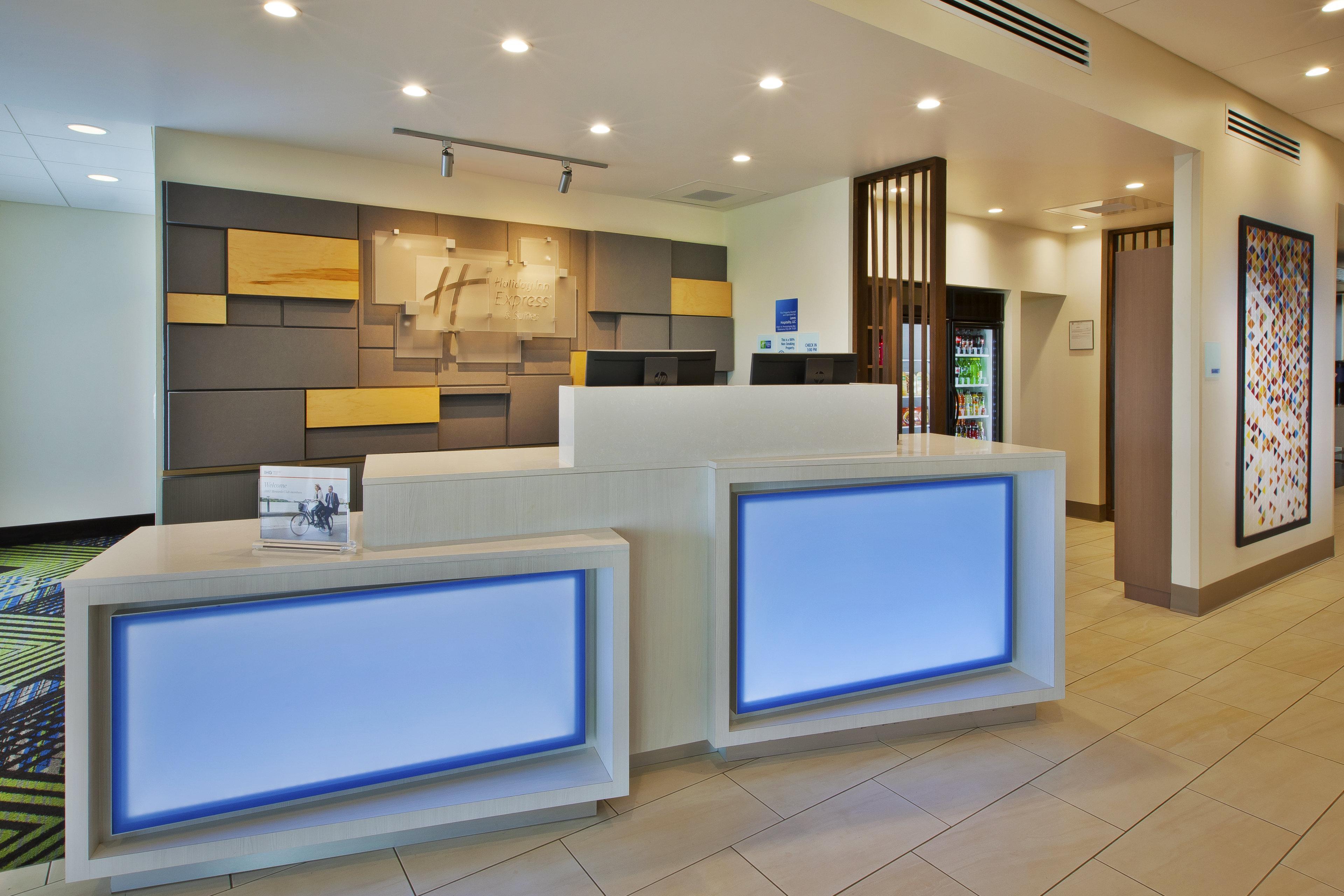 Holiday Inn Express And Suites South Hill By Ihg Exterior photo
