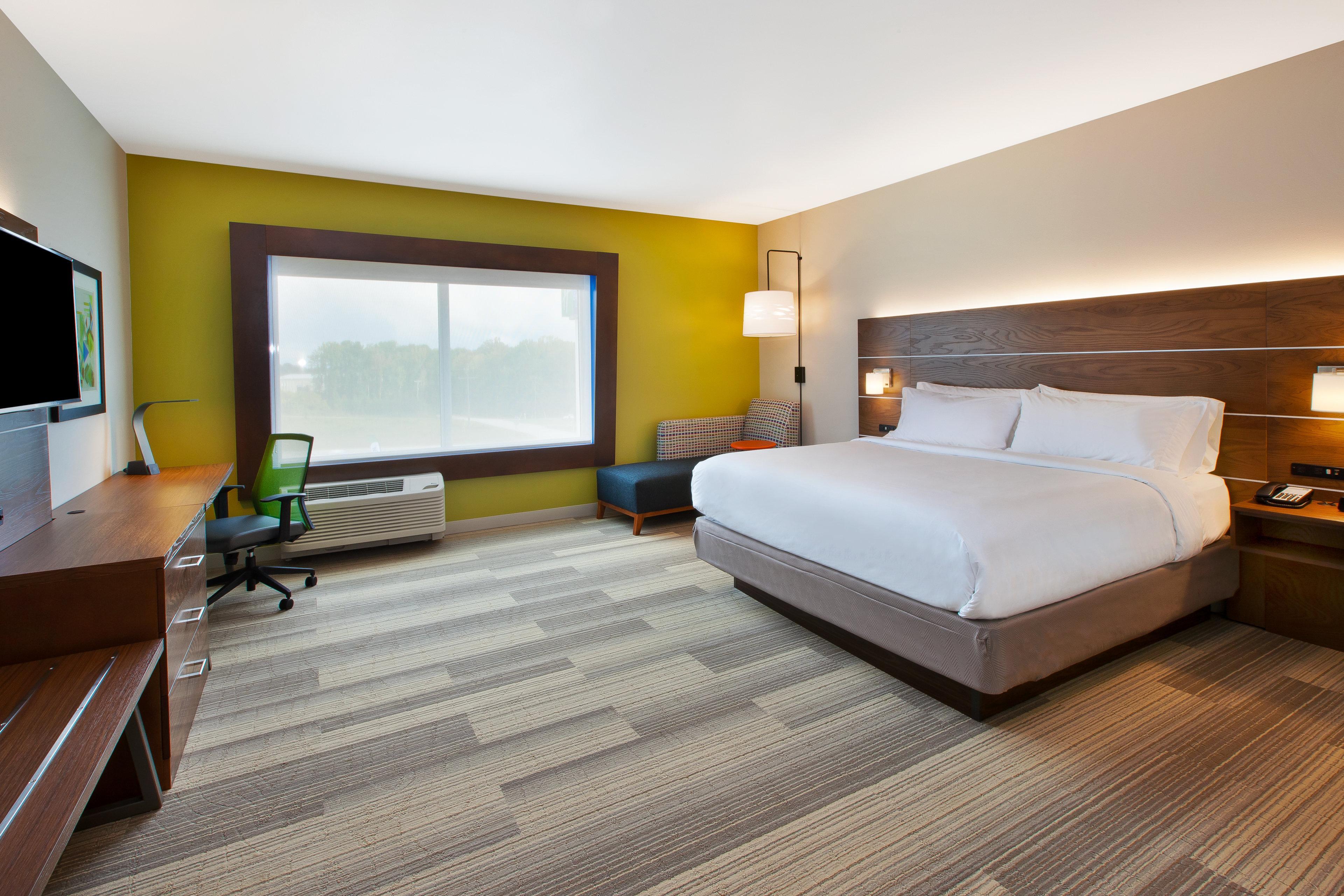Holiday Inn Express And Suites South Hill By Ihg Exterior photo